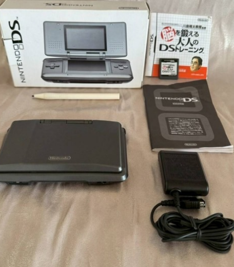 ニンテンドーDS　初代